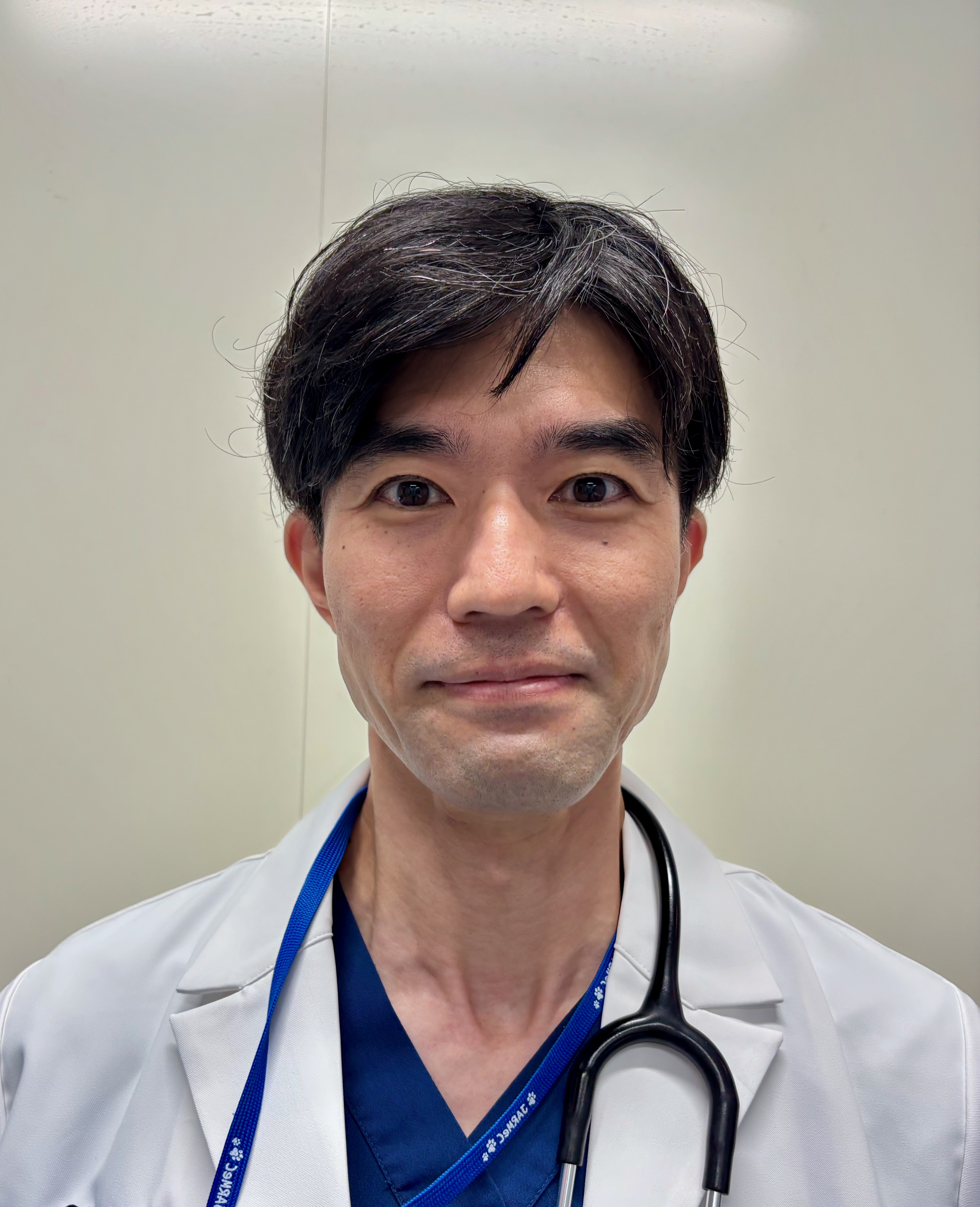 『講師:赤松 大先生
所属:日本動物高度医療センター 泌尿生殖器・消化器科』の写真